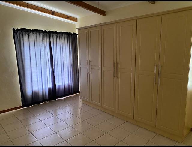 3 BEDROOM APARTMENT FOR SALE IN BISLEY
